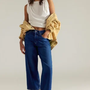 Carina Boyfriend Jean by Free People – Barracuda Blue